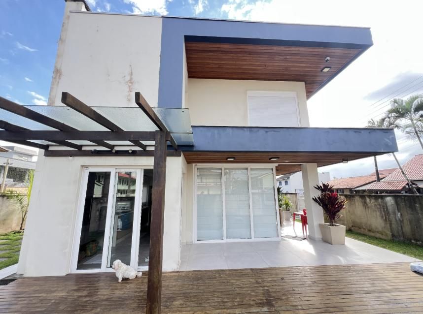 Sobrado, 2 quartos, 216 m² - Foto 2