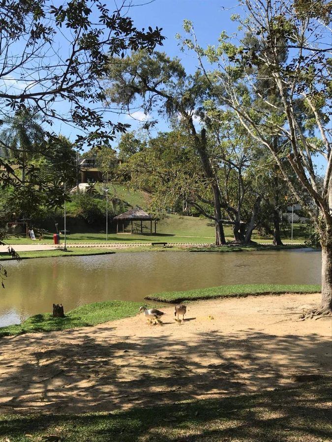 TERRENO CONDOMÍNIO VALE DOS LAGOS ALTO PADRÃO!!! 1.015,80 M² - Terreno em Condominio em Condomínio Parque Vale dos Lagos, Jacareí - à venda - LISURA IMÓVEIS