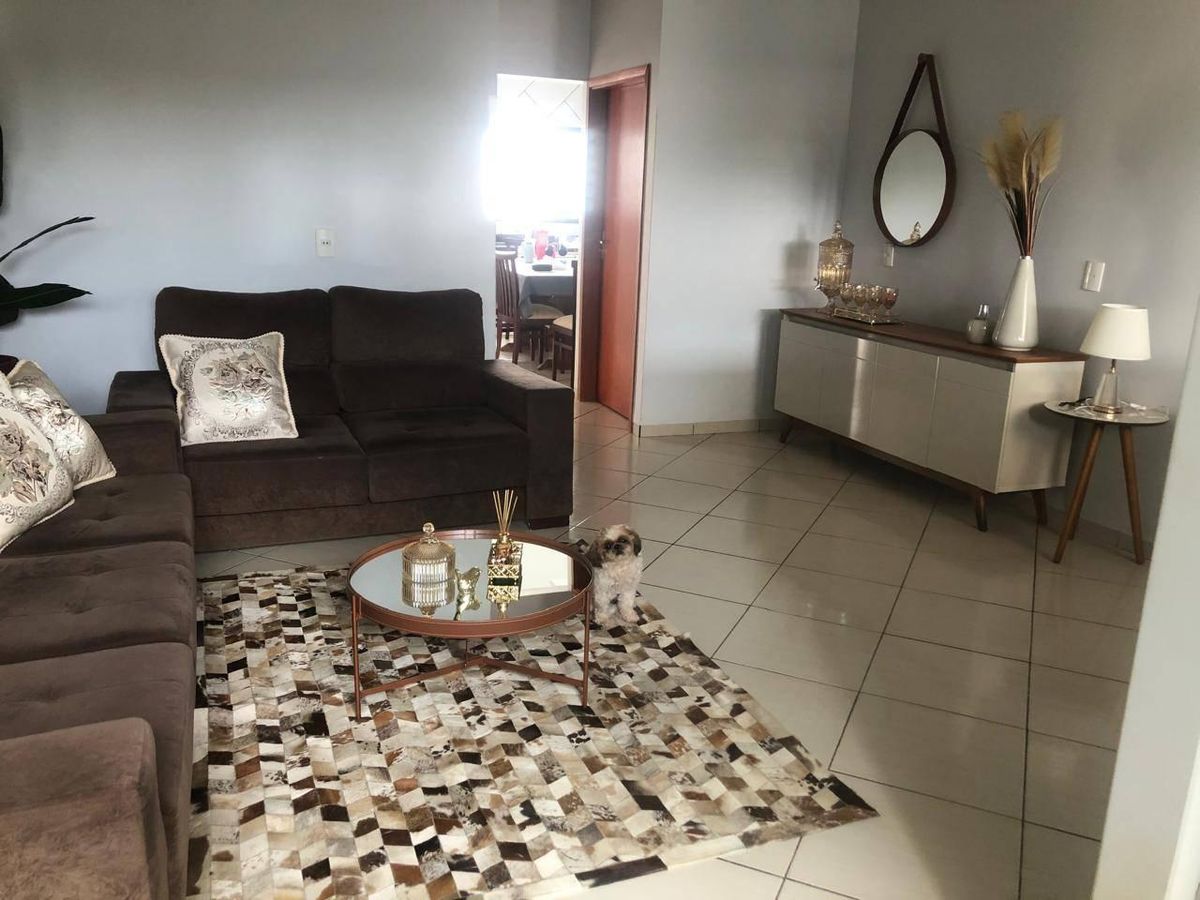 Casa com 4 quartos, Residencial Canaã - Rio Verde - Casa em Residencial Canaã, Rio Verde - à venda - Futura Imóveis