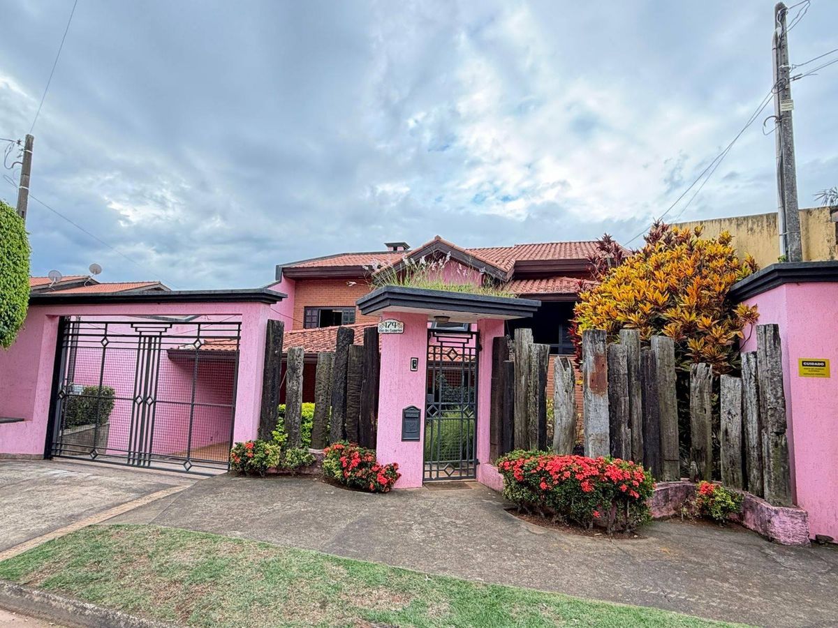 Casa Completa com 4 Quartos, 6 Banheiros e Área Gourmet em Atibaia - Casa em Jardim dos Pinheiros, Atibaia - à venda - Di Casa Imóveis Atibaia LTDA