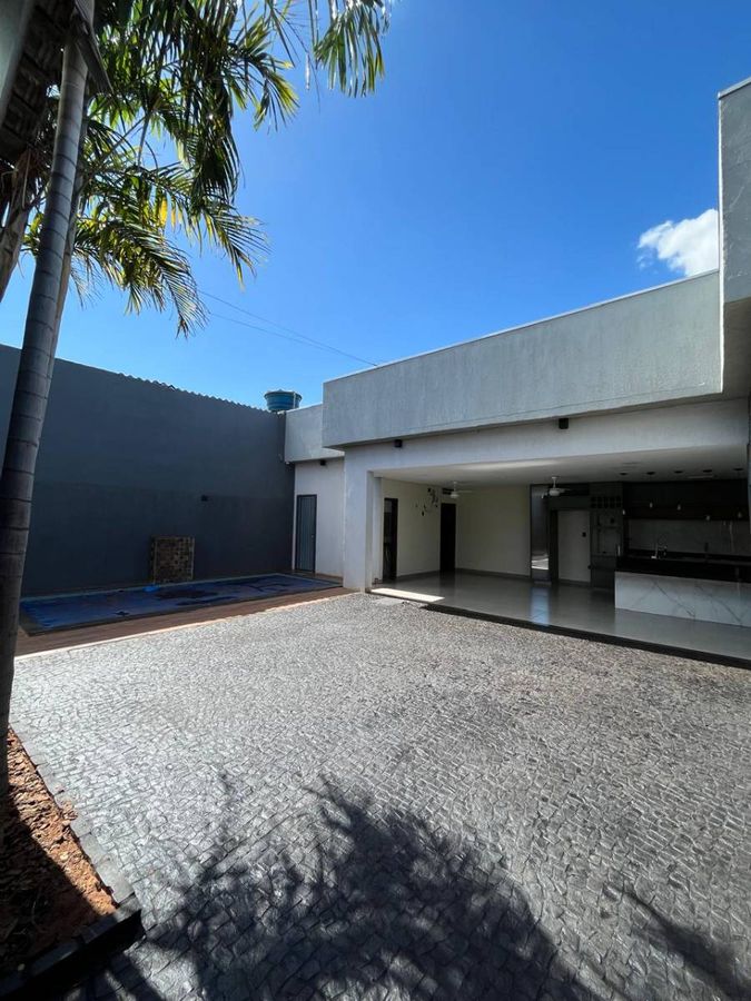 Casa com 4 Quartos, Parque Laranjeiras - Rio Verde - Casa em Parque Laranjeiras, Rio Verde - à venda - Futura Imóveis