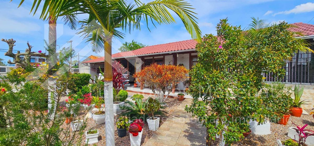 Casa frente norte na Lagoa dos Freitas, Balneário Rincão - Casa em Lagoa dos Freitas, Balneário Rincão - à venda - Corretor Avaliador Luiz Soares Menegat