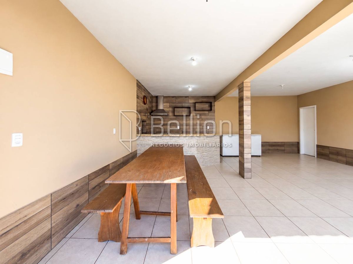 Casa com edícula à Venda em Rio dos Cedros/SC