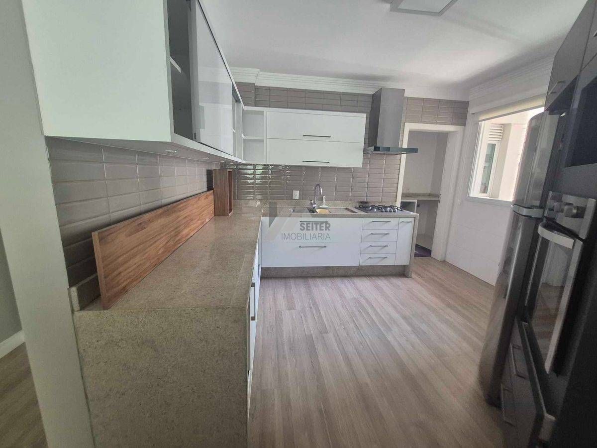 Apartamento alto padrão de 4 dormitorios sacada com churrasqueira e 2 vagas para locação no Itacorubi - Apartamento em Itacorubi, Florianópolis - para locação - Seiter Imobiliária