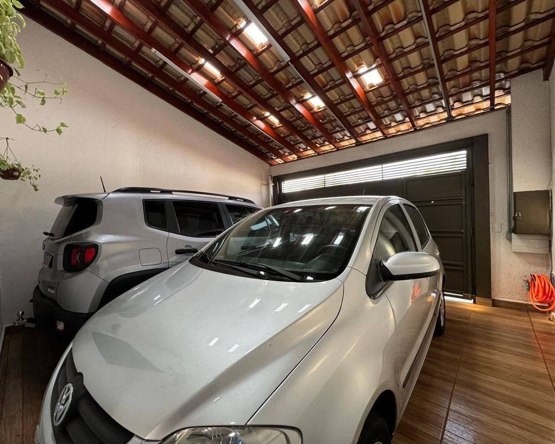 Casa 2 dormitórios, planalto verde - Ribeirão Preto - Casa em Planalto Verde, Ribeirão Preto - à venda - Locca Imóveis