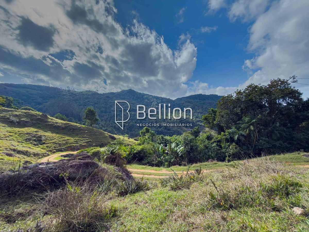 Sítio com 270.000m² no Bairro Tiroleses, Timbó