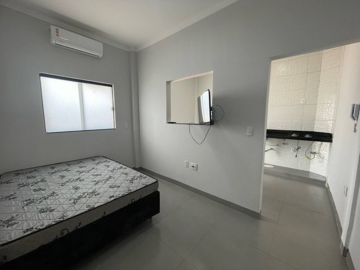 Foto 6 — Flat semi mobiliado disponível para locação, próximo a UNIRV, Residencial Água Santa, Rio Verde, GO