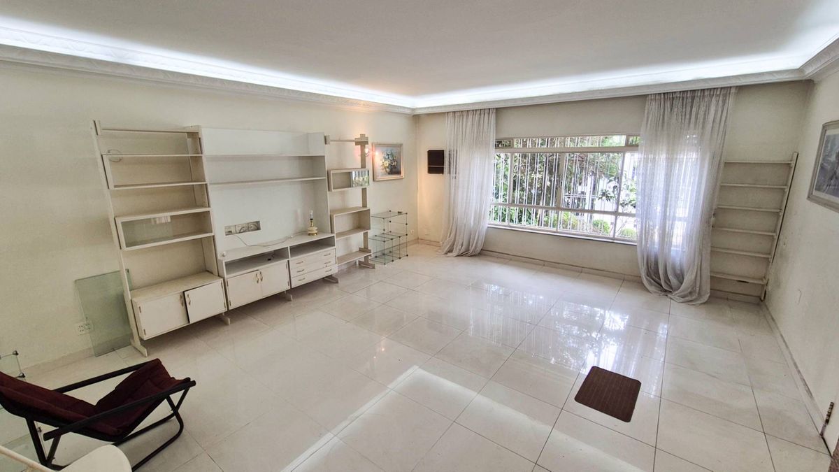 Sobrado, 4 quartos, 557 m² - Foto 2