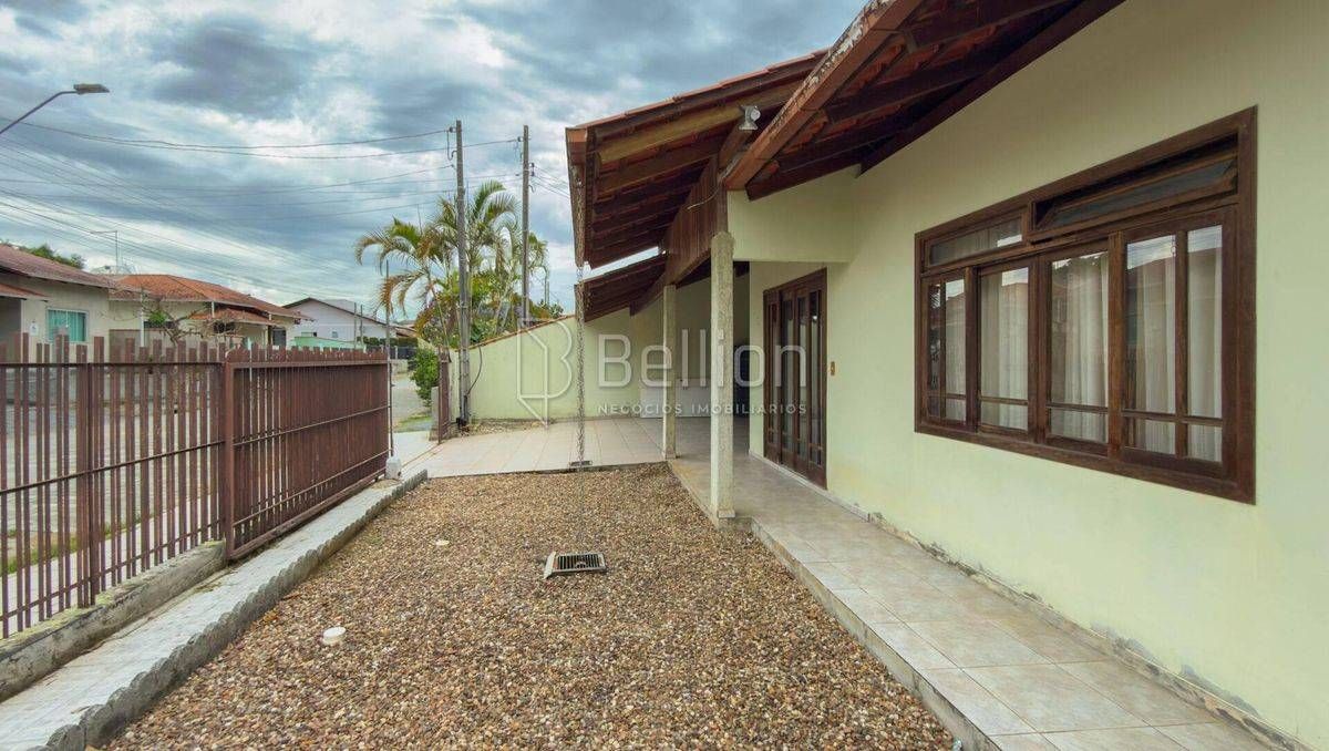 Espaço, localização e conforto no Tapajós – Indaial! - Casa em Tapajós, Indaial - à venda - Bellion Negocios Imobiliarios LTDA