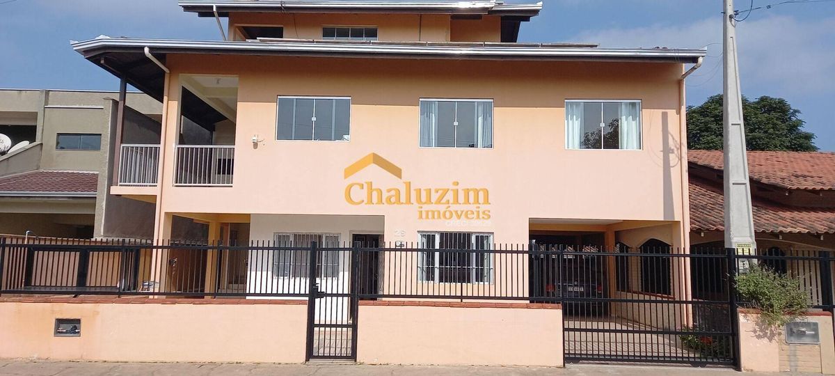 Sobrado em São Francisco do Sul - Sobrado em Ubatuba, São Francisco do Sul - à venda - CHALUZIM IMÓVEIS LTDA