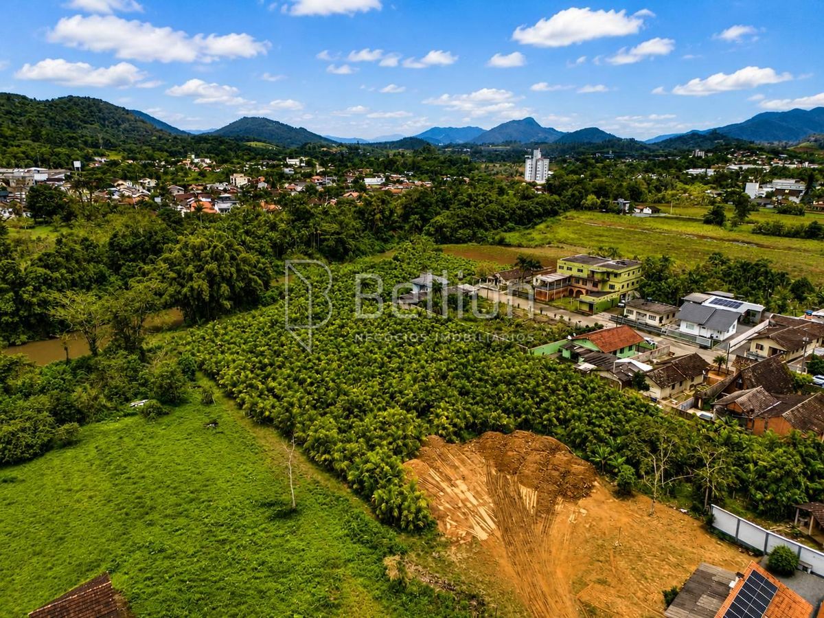 Terreno à Venda no Centro de Rio dos Cedros 4.619,72 m²