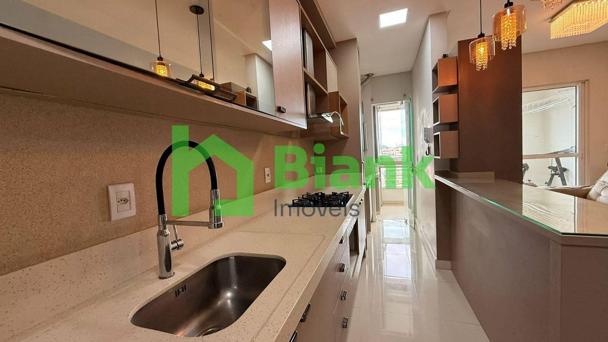 APTO QUADRA MAR 1 SUÍTE + 1 CENTRO DE NAVEGANTES - VENDA - Apartamento em Centro, Navegantes - à venda - Biank Imóveis