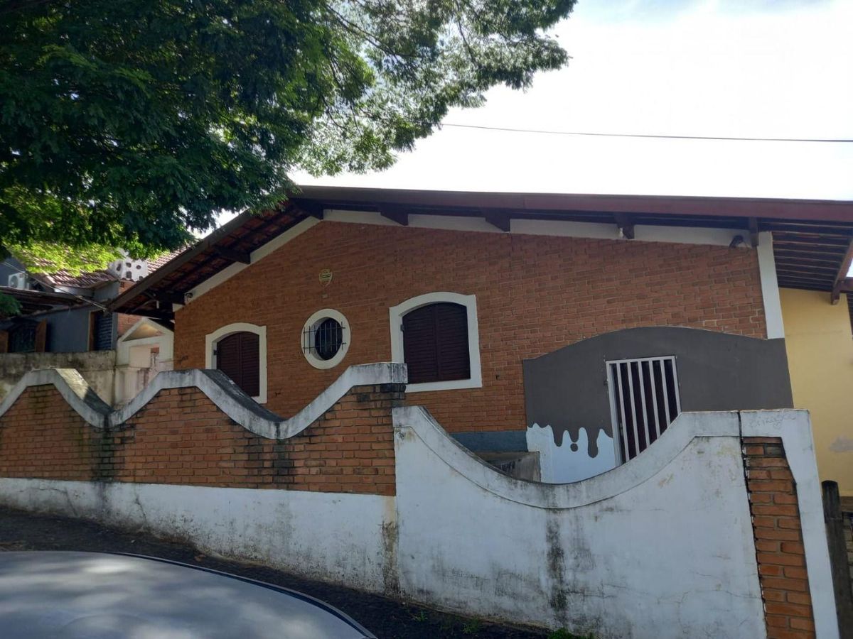 Excelente ponto comercial na área central de Valinhos, casa. Área muito valorizada, com fácil acesso e várias áreas de estacionamento. 15,5 m frente., foto 4
