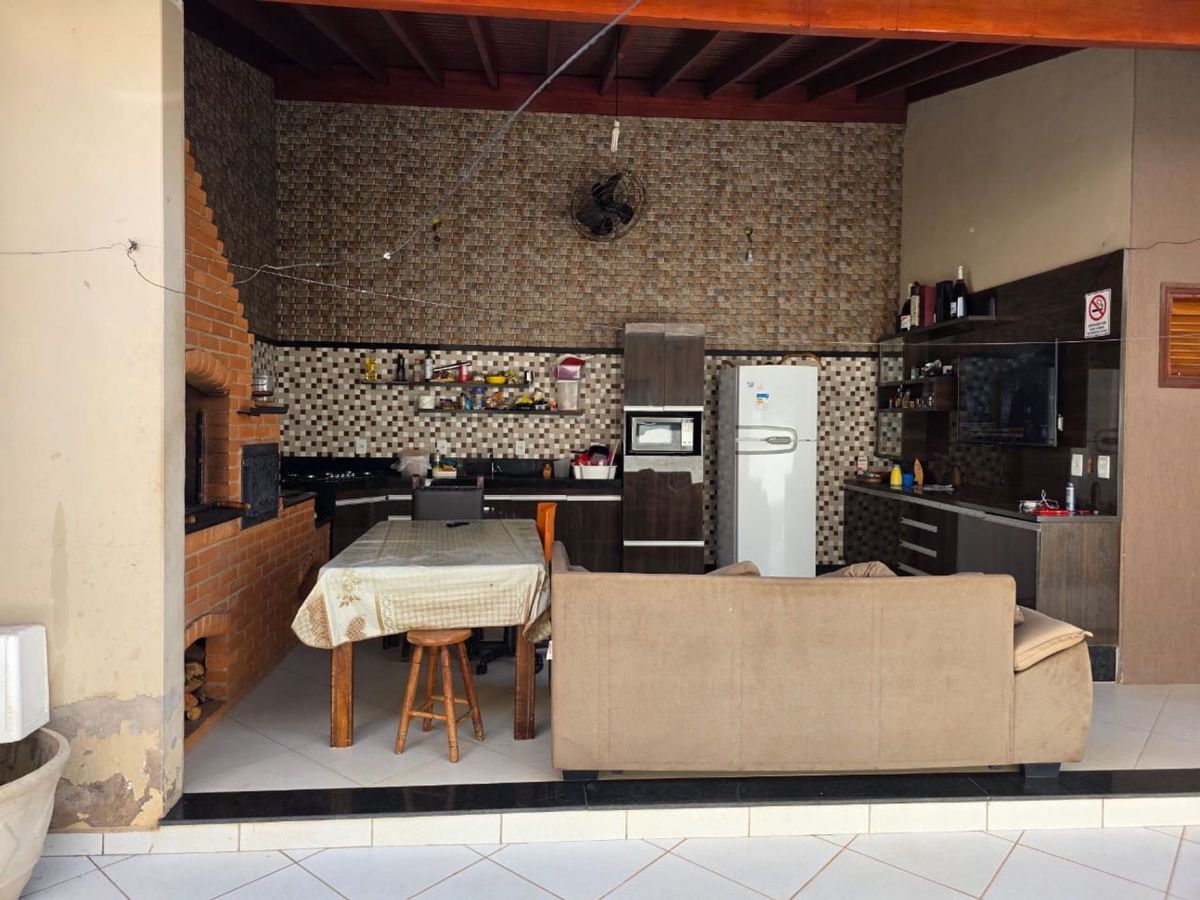 Casa com 4 quartos, Loteamento Residencial Santa Gertrudes - Valinhos, foto 2