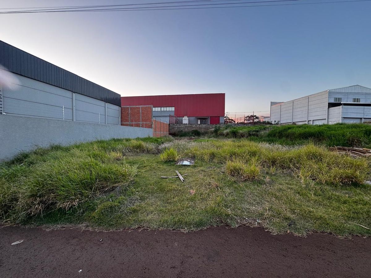 TERRENO LOTEAMENTO COLINA DOURADA - Residencial em Vista Linda, Cascavel - à venda - Terrenos Cascavel LTDA