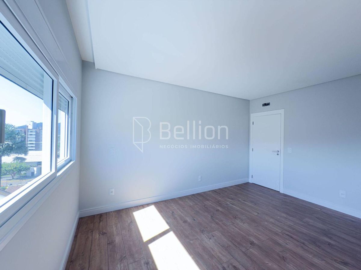 Apartamento à venda no bairro Capitais em Timbó/SC