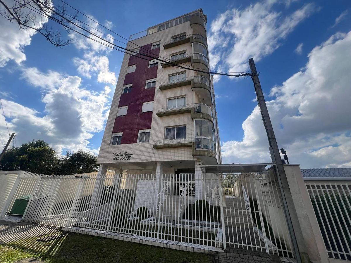 Apartamento a venda Vila Isabel 3 Dormitórios sendo 1 Suíte - Semi Mobiliado - Área privativa 82m2 Valor R$: 620.000,00 - Apartamento em Portão, Curitiba - à venda - EMG&J Assessoria Imobiliária Ltda