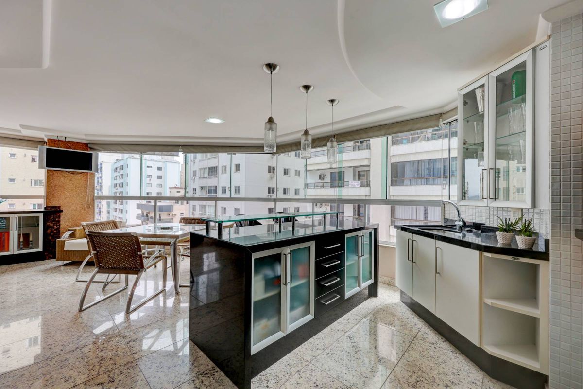 Apartamento mobiliado à venda no Edifício Summerville - Apartamento em Centro, Balneário Camboriú - à venda - Desc Imóveis