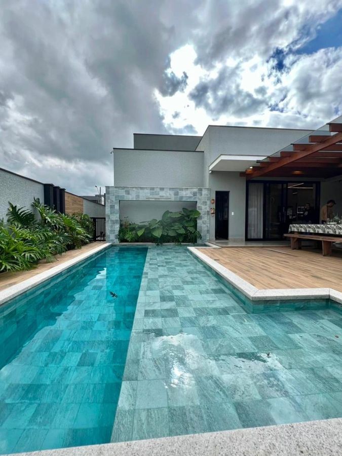 CASA EM CONDOMÍNIO FECHADO - Caledônia | Camboriú – SC - Casa de Condomínio em Santa Regina, Camboriú - para locação - Mobii Negocios Imobiliarios LTDA