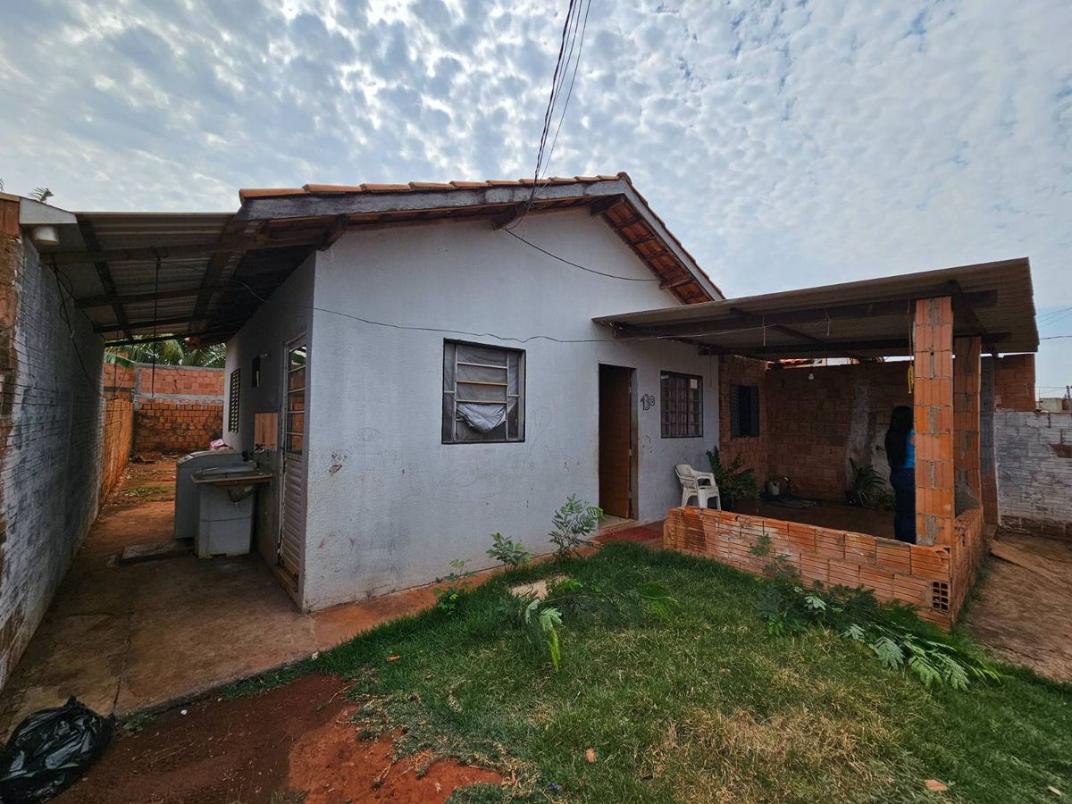 Imóvel Localizado no Bairro Fênix - Casa em Fênix, São Gabriel do Oeste - à venda - Bovicenter Negócios Imobiliários LTDA