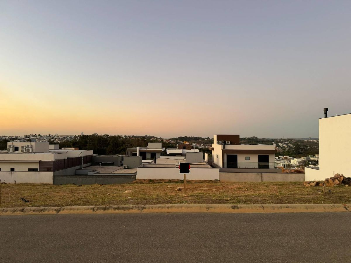 Lote/Terreno a venda com 312m² - Condomínio Colline di Parma - Valinhos, foto 2