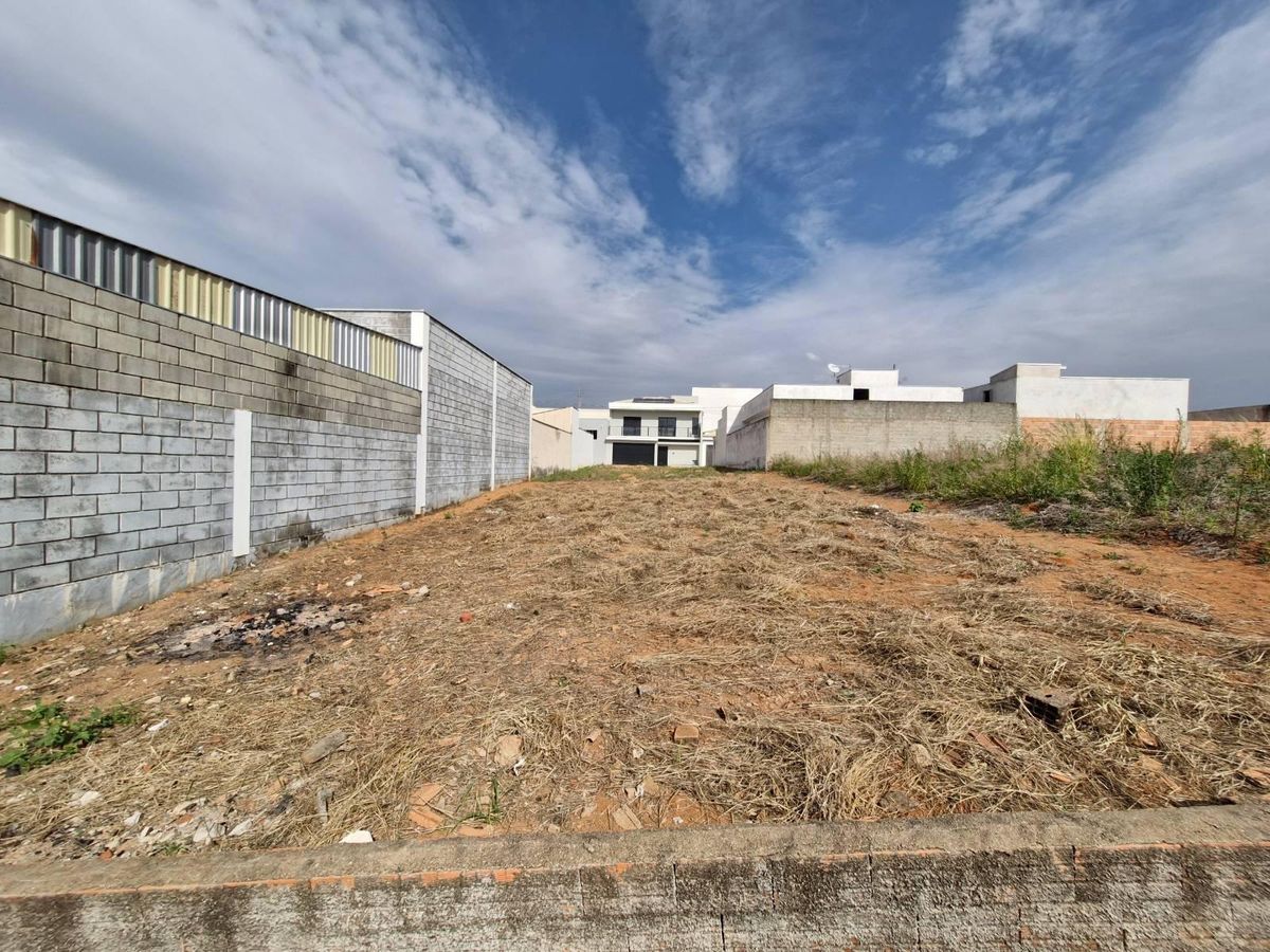 Terreno à Venda - 200m² - Jardim Mirante - Andradas MG - Lote/Terreno em Jardim Mirante, Andradas - à venda - Teixeira Consultoria Imobiliaria LTDA