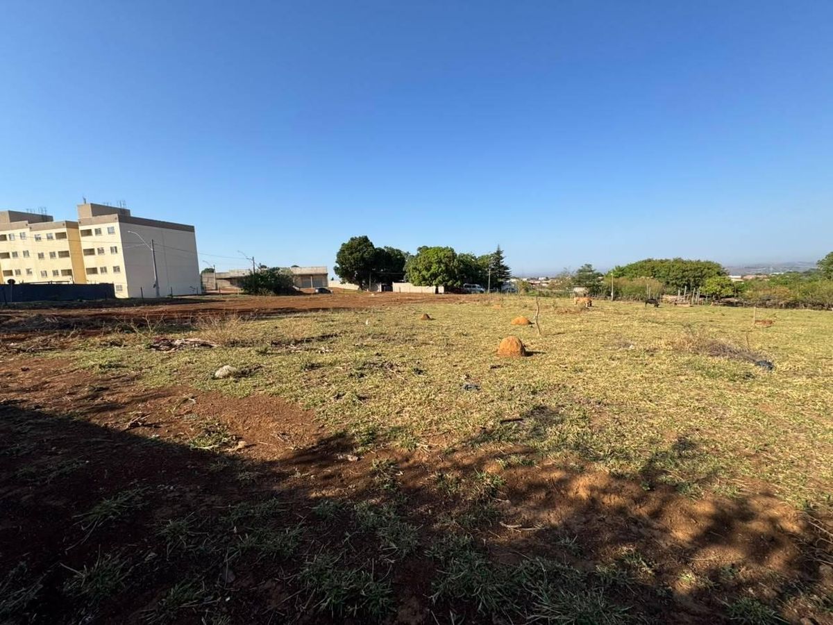 Área Comercial à Venda no Sol Nascente Trecho 2 | 6.000 a 7.000 m² | Concessão da Terracap | R$ 6 Milhões - Comercial em Setor Habitacional Sol Nascente (Ceilândia), Brasília - à venda - Milton Aparecido Correa