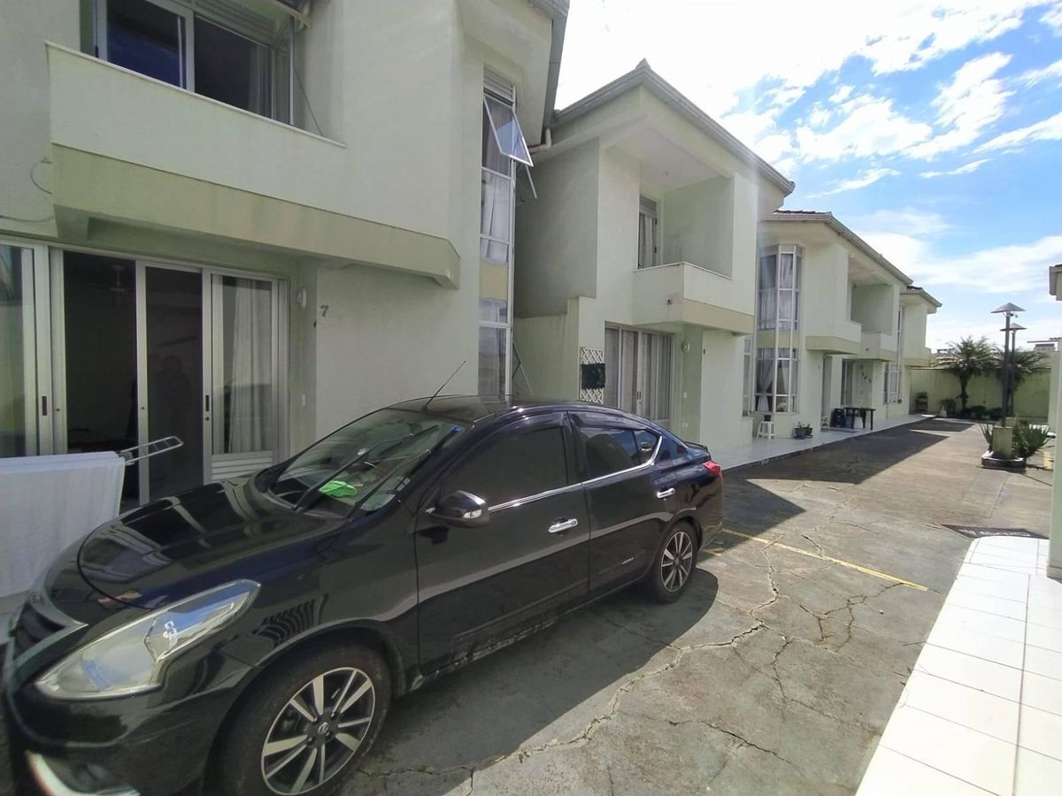 SOBRADO LOCAÇÃO - Sobrado em Cambiju, Itapoá - para locação - EVEREST INVESTIMENTOS IMOBILIARIOS