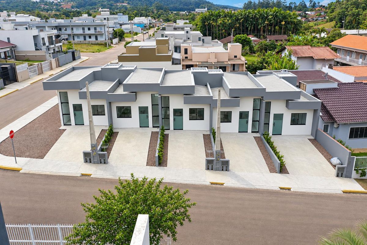 Casa Geminada - Venda - 02 dormitórios - 60m2 - Rua Aristeu dos Santos - Loteamento Gran Park Alianças - Bremer - Rio do Sul - Casa Geminada - Sobrado em Bremer, Rio do Sul - à venda - Cifra Imóveis e Empreendimentos Imobiliários