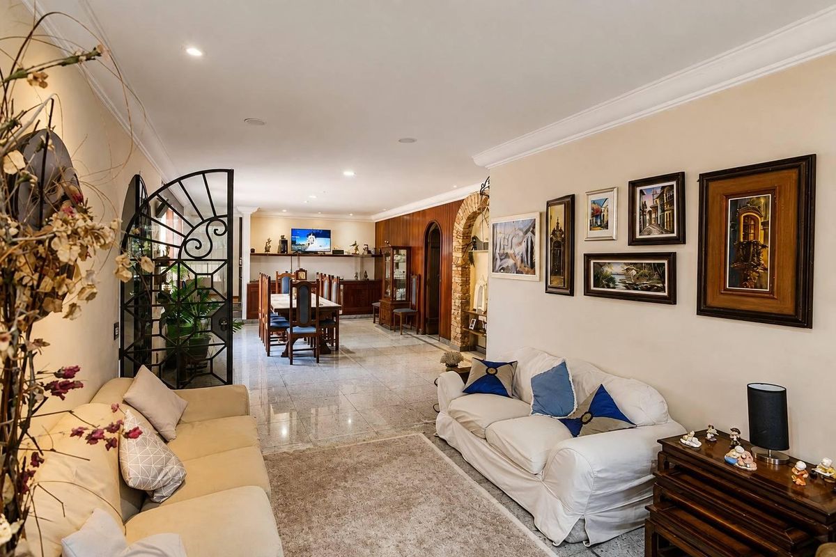 Casa com 3 quartos à Venda, Serra - Belo Horizonte - Casa em Serra, Belo Horizonte - à venda - Silvio Ximenes Imobiliária