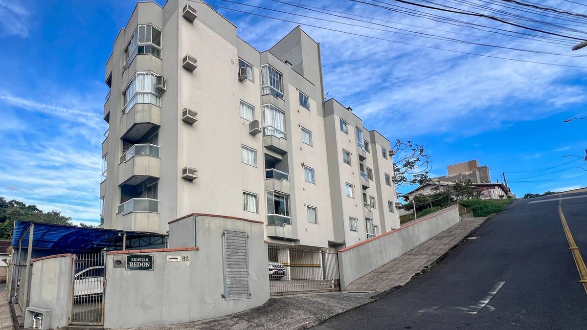Apartamento 2 Dormitórios Mobiliado na Água Verde! - Apartamento em Água Verde, Blumenau - para locação - CONCEITO IMOBILIARIA LTDA