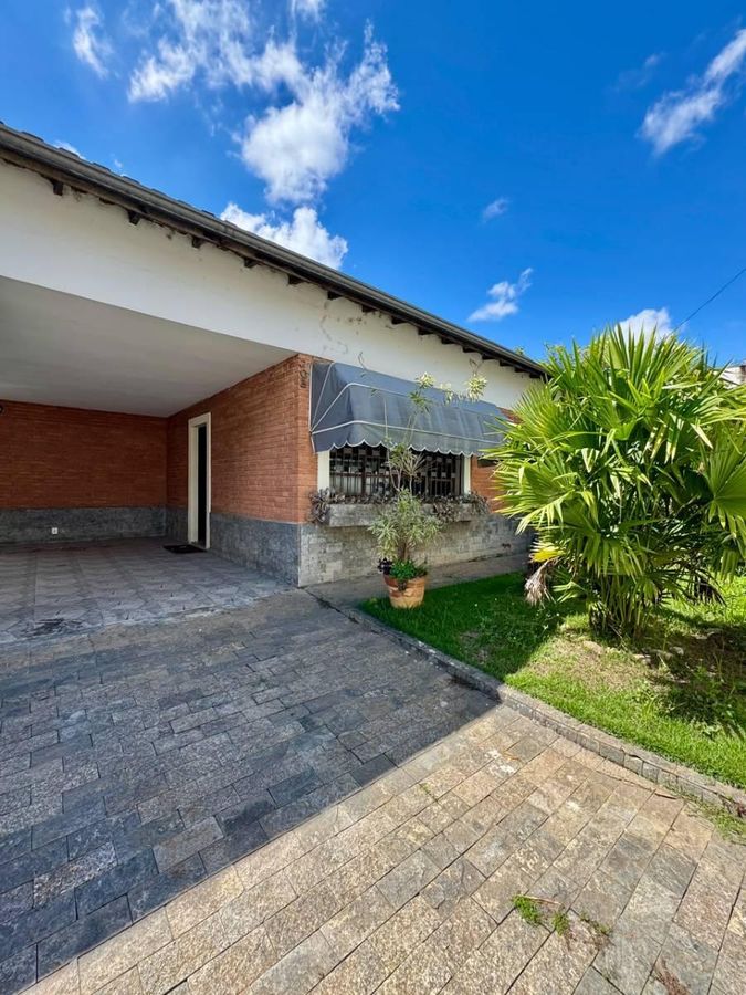 Casa com 3 quartos à Venda, Centro - Pindamonhangaba - Casa em Centro, Pindamonhangaba - à venda - EDSON DERRICO IMOVEIS LTDA