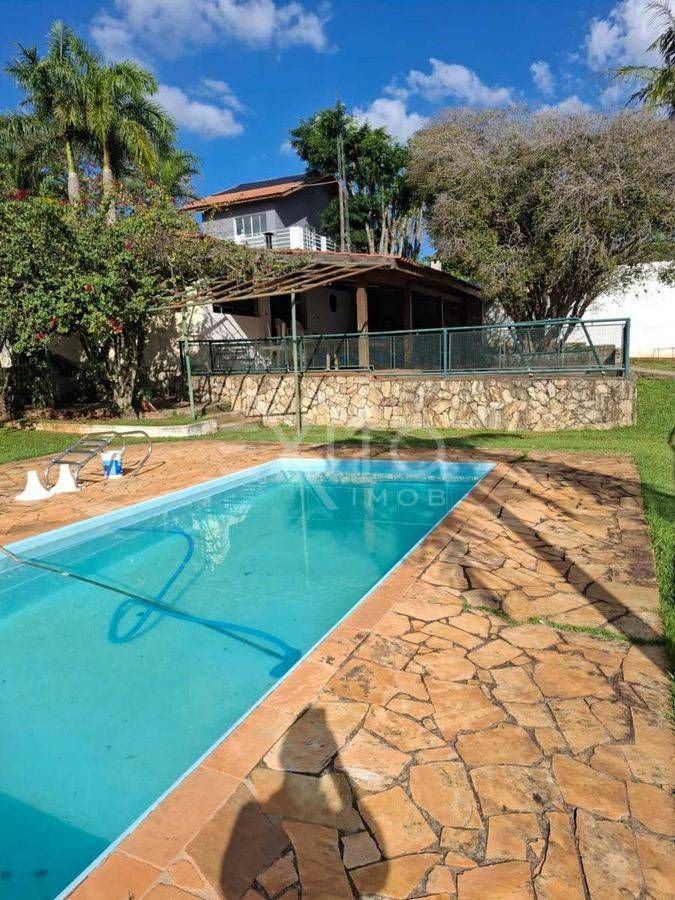 Chácara à Venda em Jundiaí | 1.550m² | Piscina, Área Gourmet, Edícula e Salão Comercial – R$ 989.900 - Chácara em Rio Acima, Jundiaí - à venda - Team ÊXITO Imob