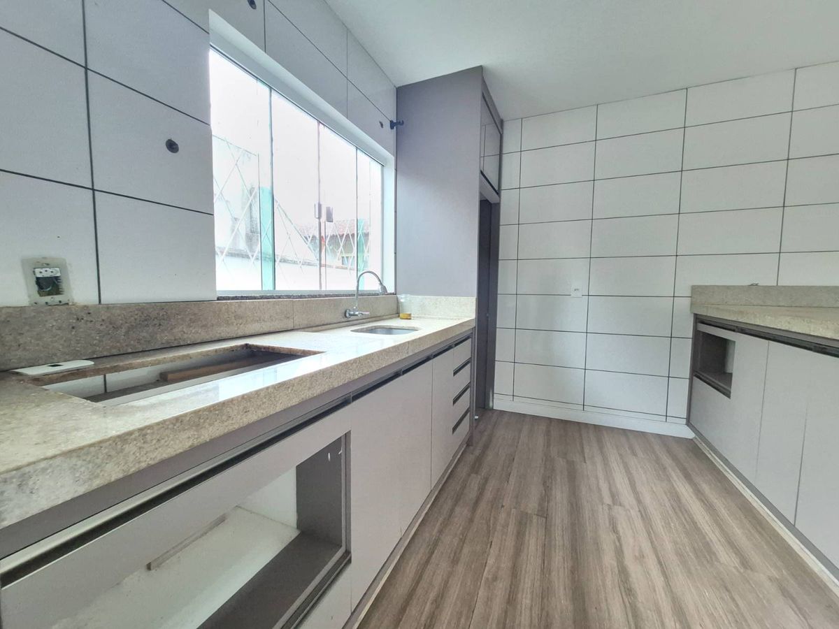 Ap Térreo para locação no bairro Comasa do Boa Vista - Apartamento em Comasa, Joinville - para locação - CHALUZIM IMÓVEIS LTDA