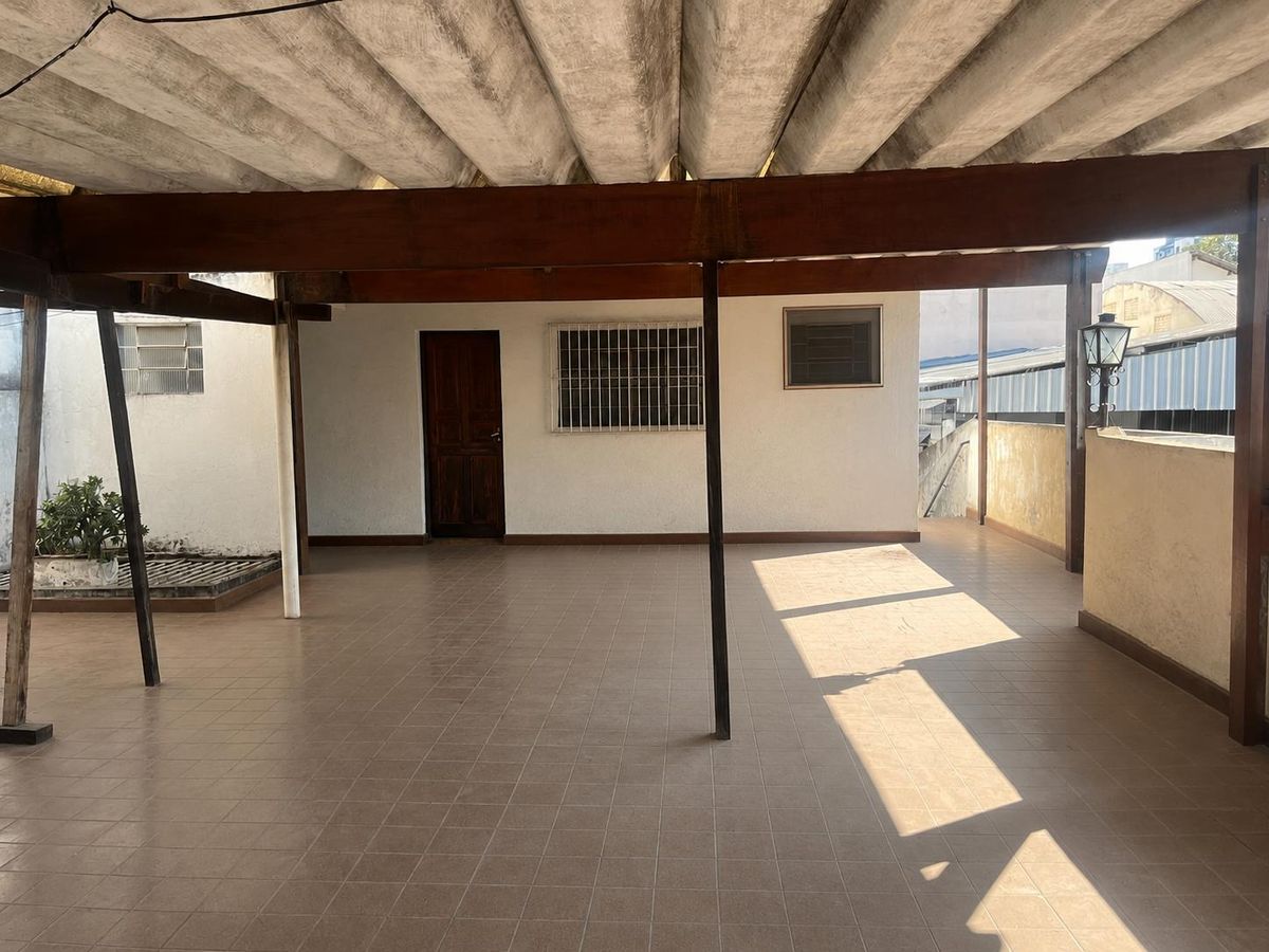 Sobrado, 3 quartos, 256 m² - Foto 6