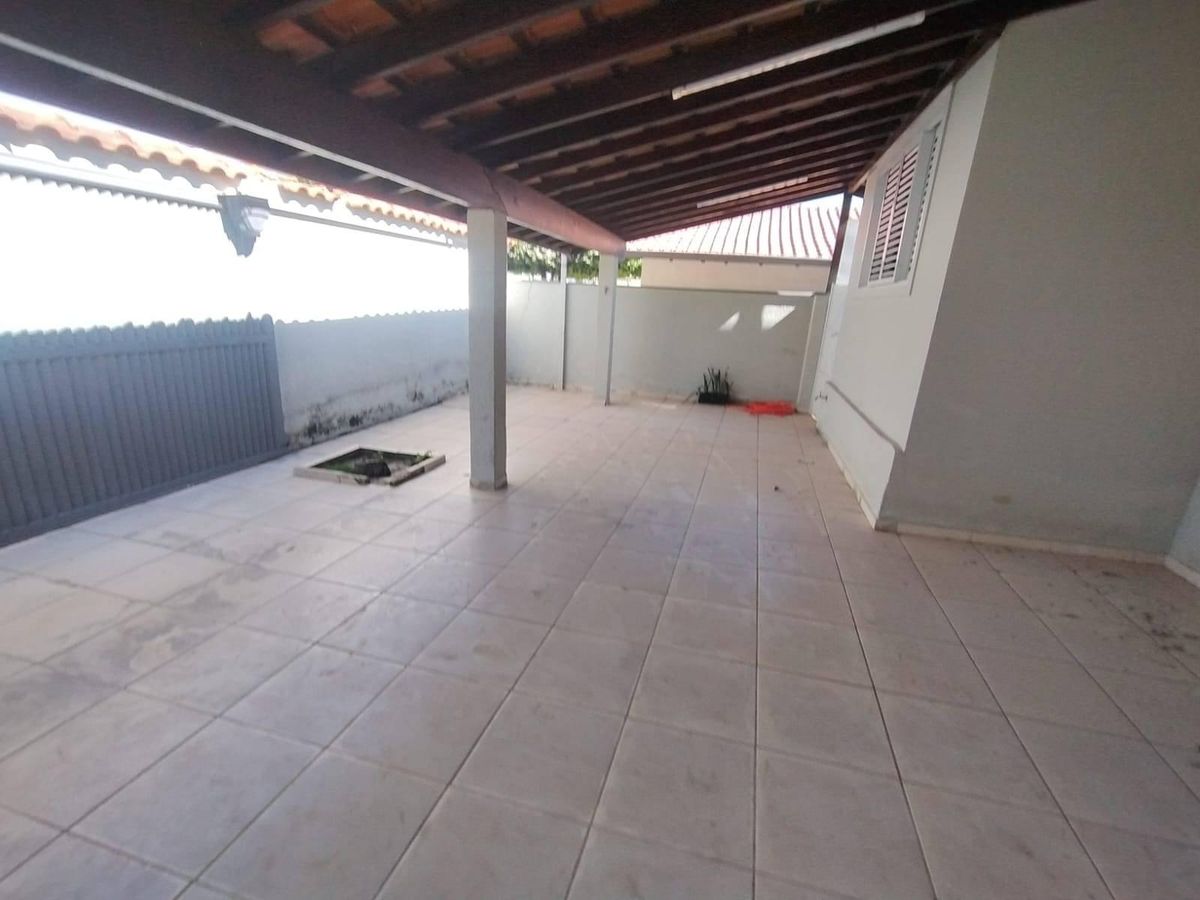 DUAS CASAS OTIMO CUSTO BENEFICIO - Casa em Vila Nossa Senhora de Fátima, São João da Boa Vista - à venda - BOCOLI IMÓVEIS