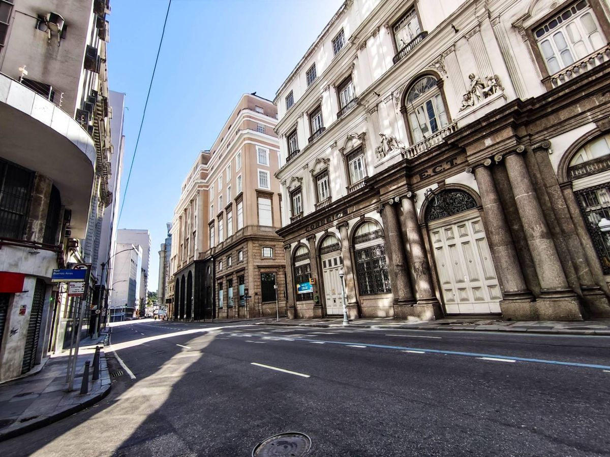 SALA COMERCIAL COM VISTA PANORÂMICA PARA ILHA DA MARINHA ANDAR ALTO RUA BUENOS AIRES - Salas Comerciais em Centro, Rio de Janeiro - para locação - MIGUEZ IMOBILIÁRIA