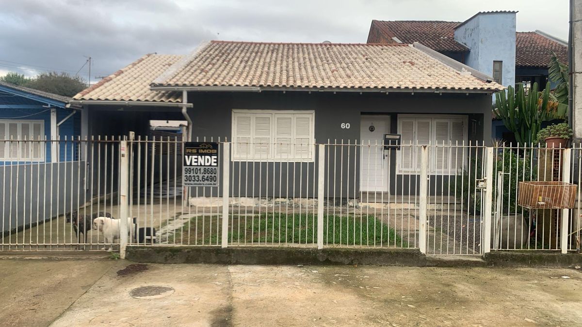 CASA COM 3 DORMITÓRIOS E PÁTIO GRANDE - Casa em Novo Esteio, Esteio - à venda - RS IMOBILIARIA LTDA