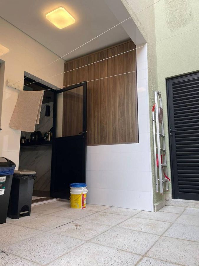 Casa com 4 quartos e 284 m² em Vila Guilhermina, Praia Grande