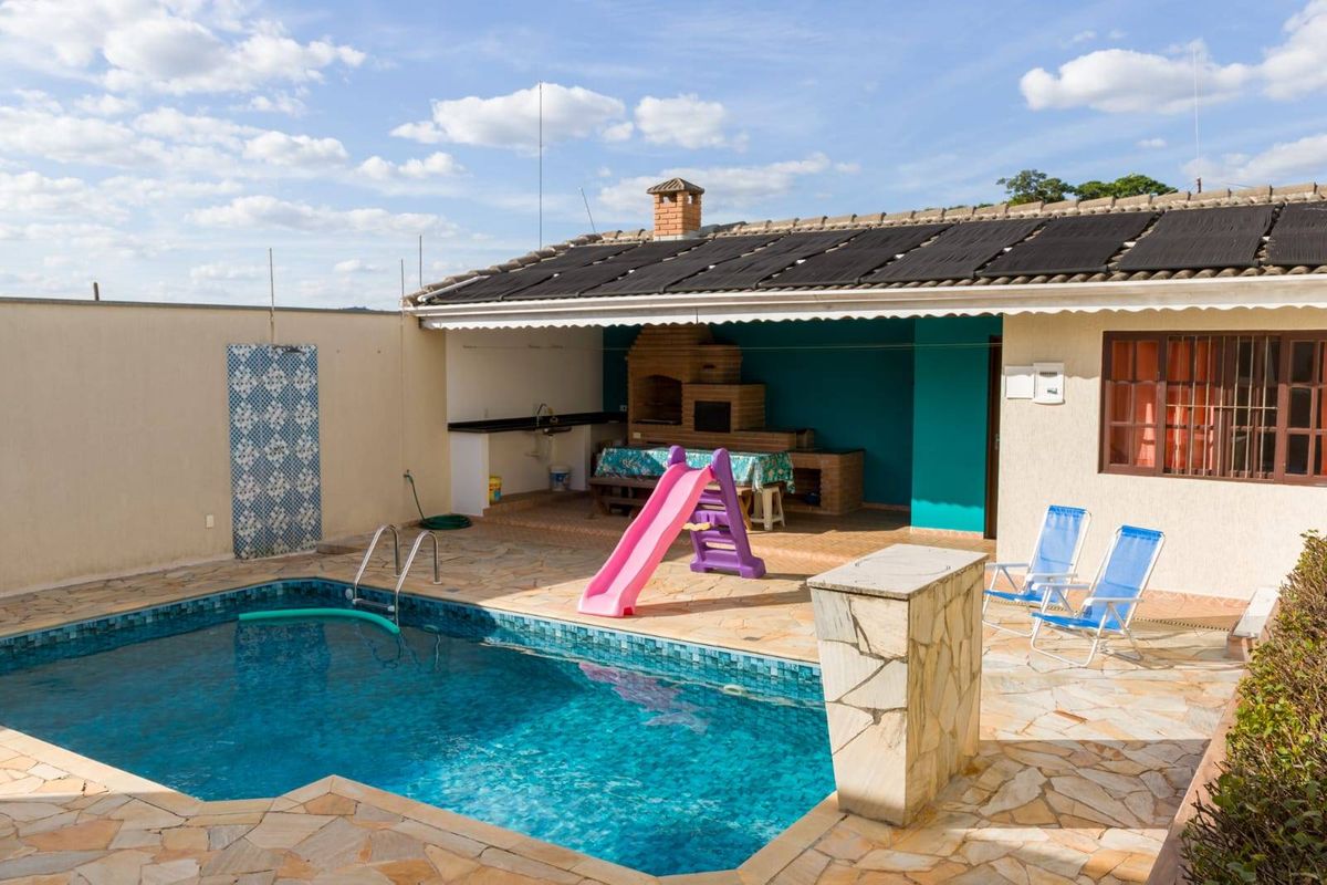 Casa à venda no Jardim dos Pinheiros - Casa em Jardim dos Pinheiros, Atibaia - à venda - Campus