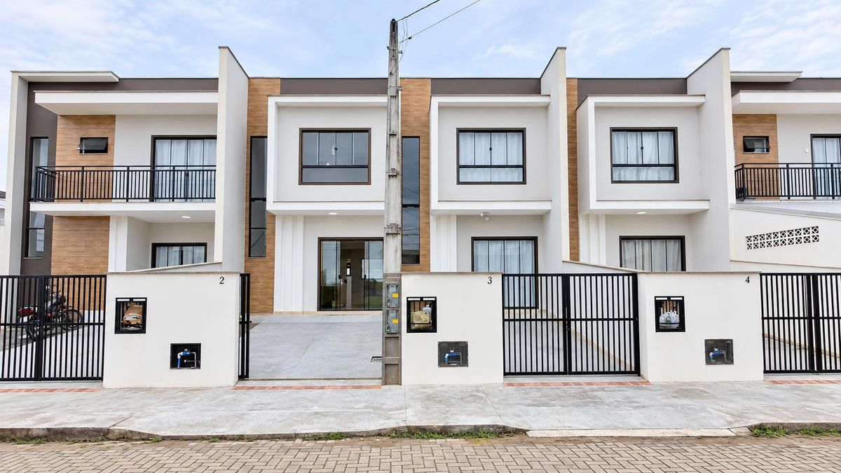 Geminado Duplex - Bairro Avaí - Guaramirim - Casa em Avaí, Guaramirim - à venda - Guara Imóveis Ltda