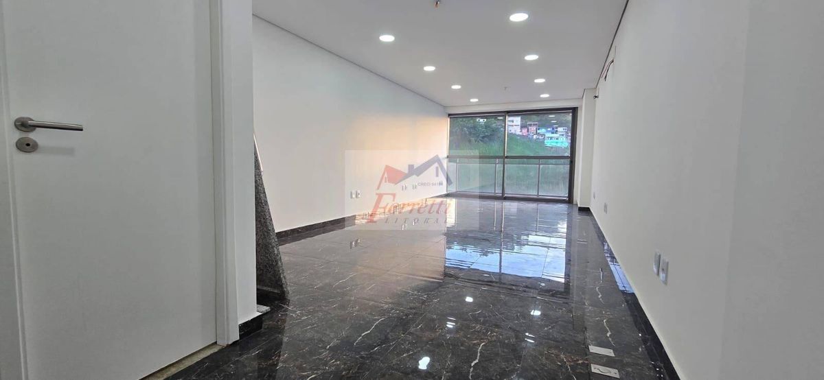 Sala comercial com 42m² para venda em Valongo-Santos-SP