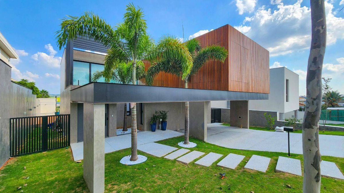 Casa de Condomínio com 4 quartos, foto 2