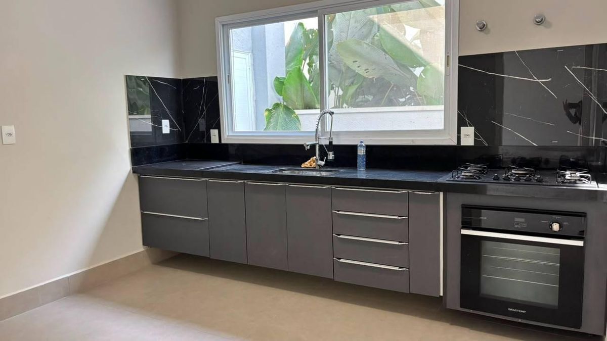 Casa de Condomínio com 3 quartos - Condominio Le Village - Valinhos SP, foto 4