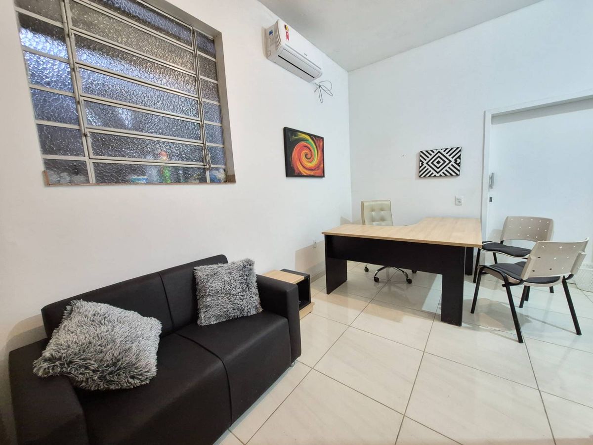 Sala comercial no Atiradores Locação - Salas Comerciais em Anita Garibaldi, Joinville - para locação - CHALUZIM IMÓVEIS LTDA