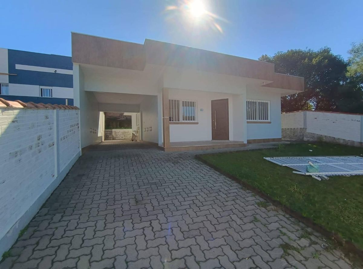 Casa com 3 quartos, Centro - Nova Santa Rita