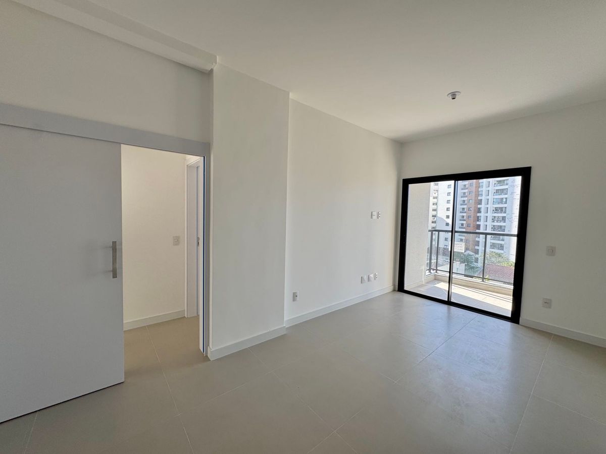 Apartamento a Venda no Agronômica - 02 suítes, vista mar e fino acabamento - Empreendimento Novo