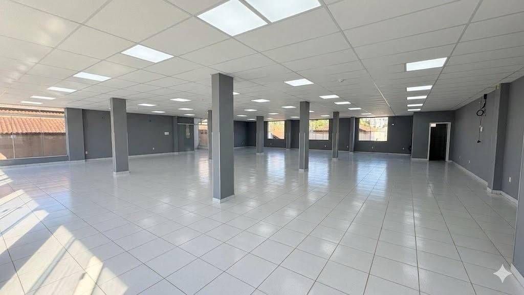 SALA COM 350 m² NO BAIRRO PETROPOLIS - Salas Comerciais em Petrópolis, Joinville - para locação - IMOBILIARIA BORBA