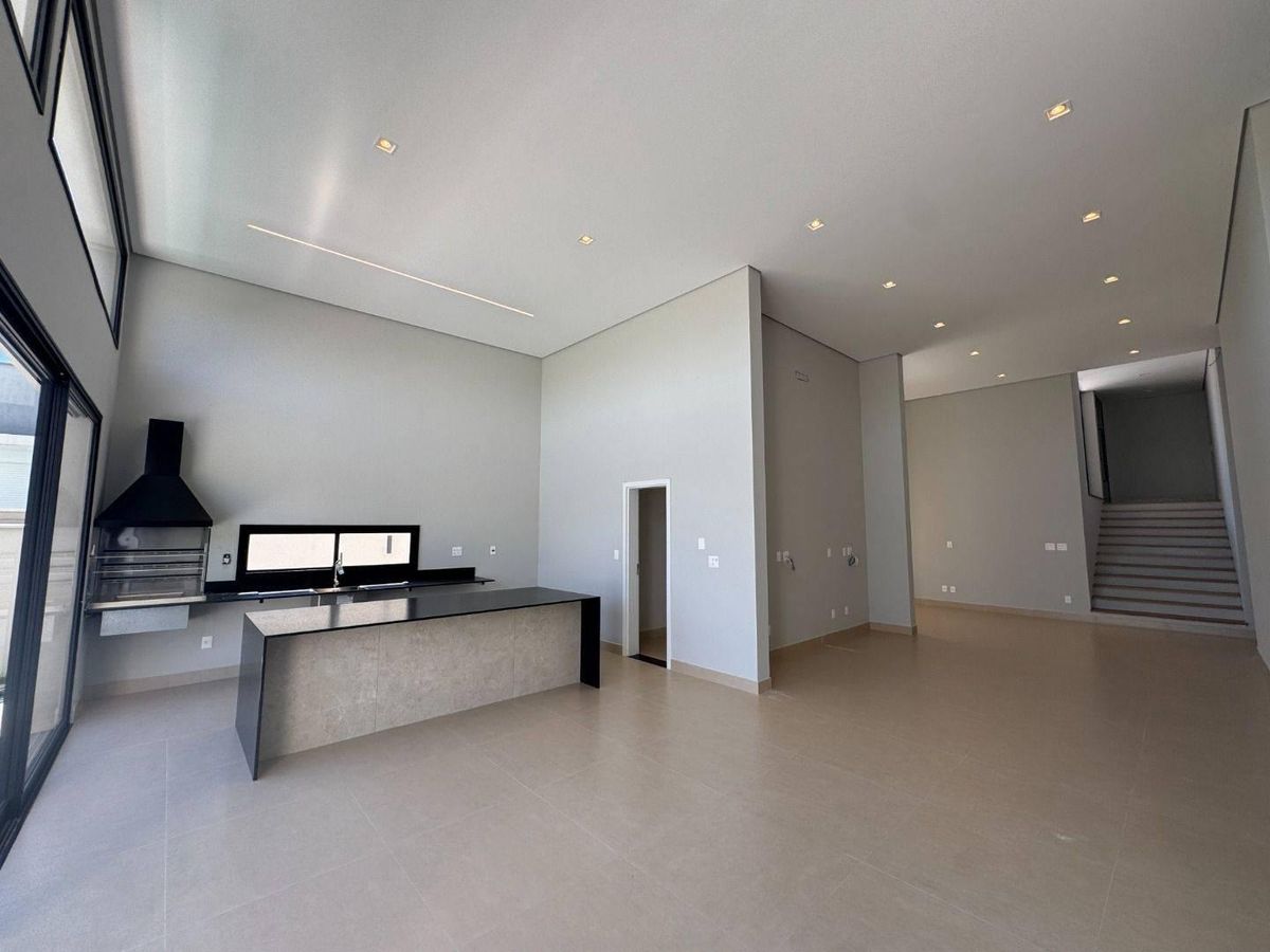 Casa no Condomínio Alphaville com 3 suítes para Locação, Piracicaba | Smagnoto Home Broker