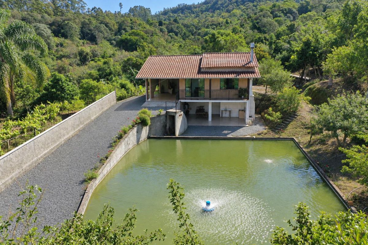 Terreno Rural - Sítio - Venda - 02 dormitórios - 3,5 hectares - Estrada Bom Fim - Sumaré - Sítio em Sumaré, Rio do Sul - à venda - Cifra Imóveis e Empreendimentos Imobiliários